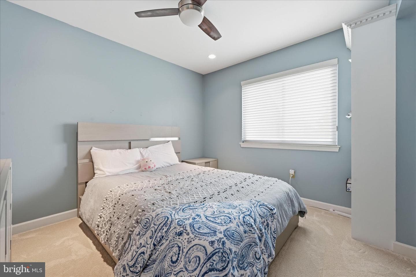 1001 Village Road photo 21
