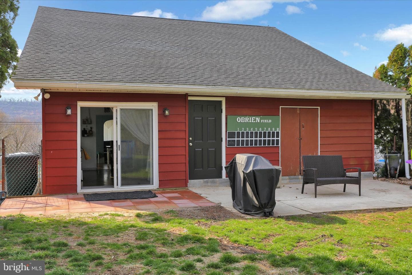 1506 Mount Hope Avenue photo 40