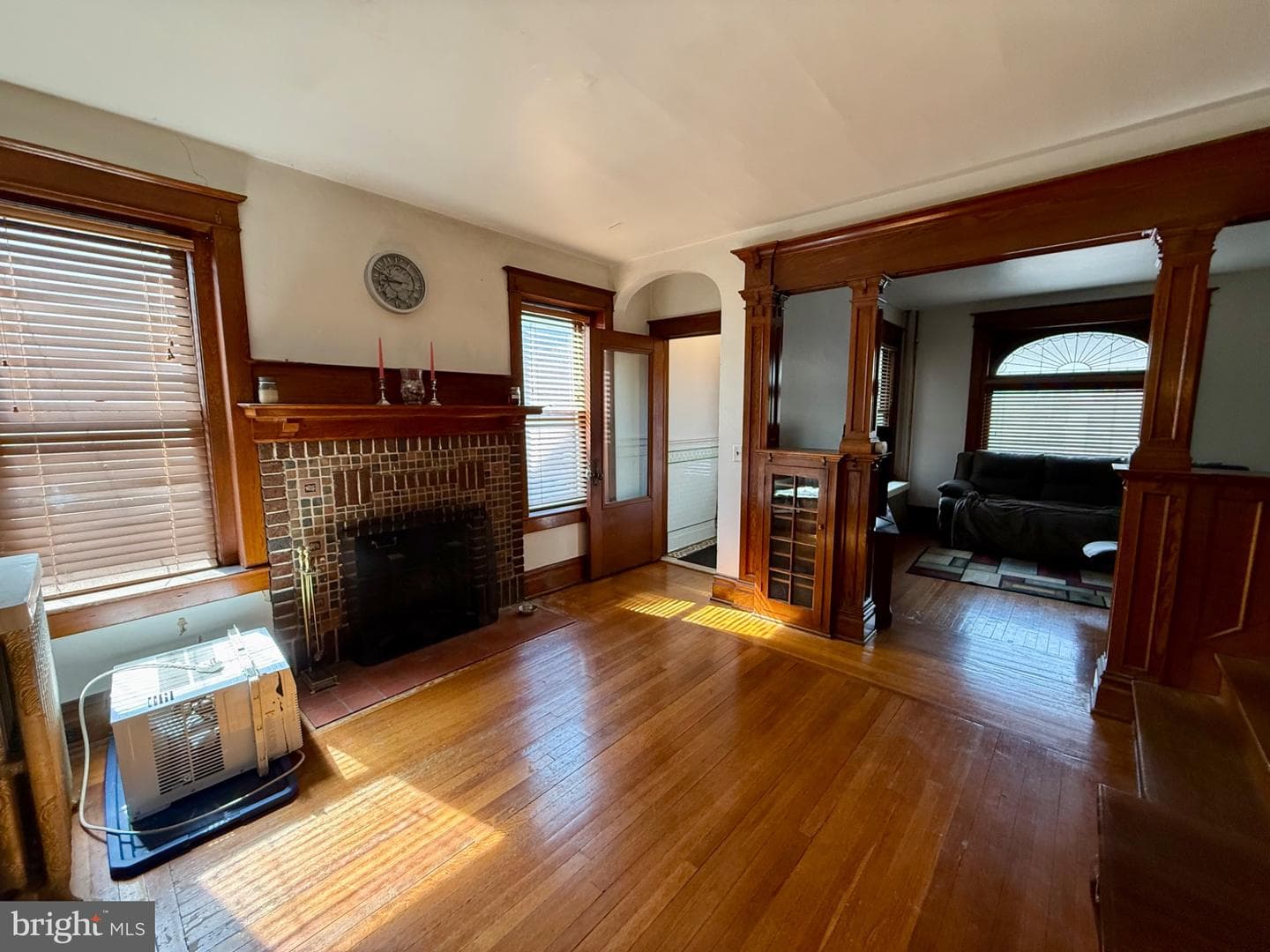 1543 W Market Street photo 10