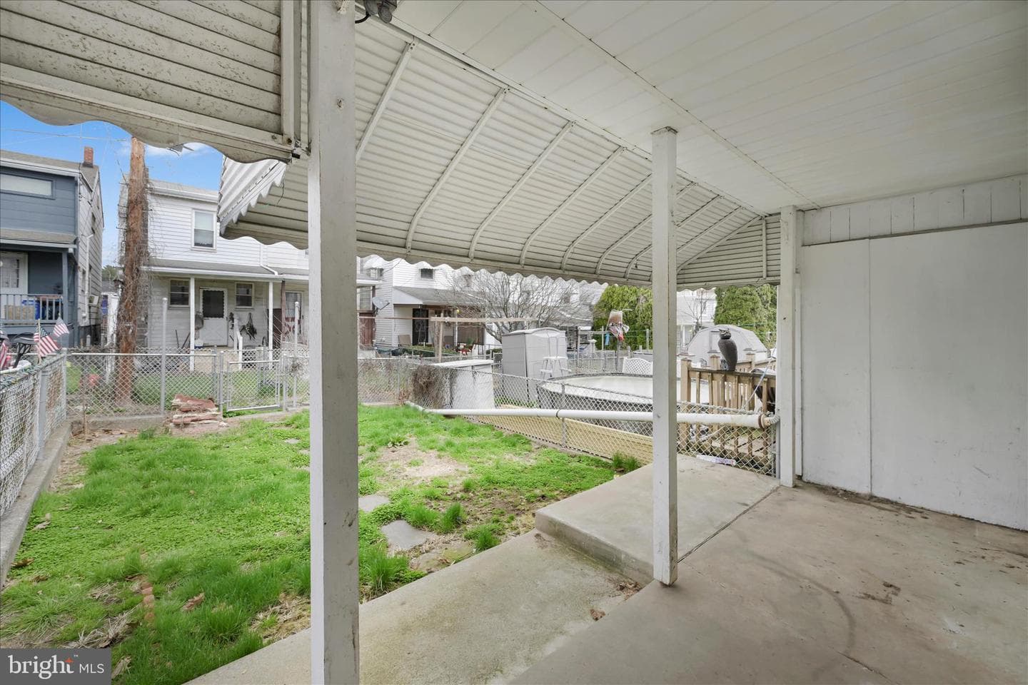 466 N North Street photo 3