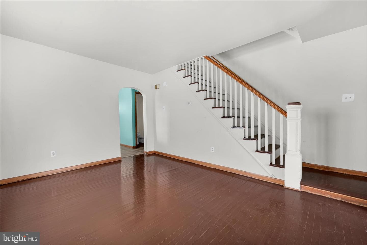 466 N North Street photo 5