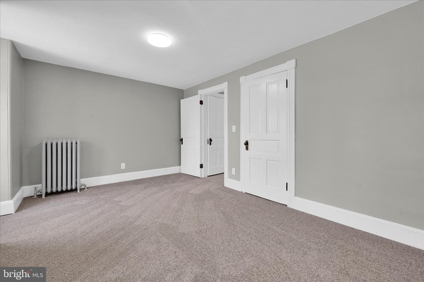 328 S Jackson Street photo 24