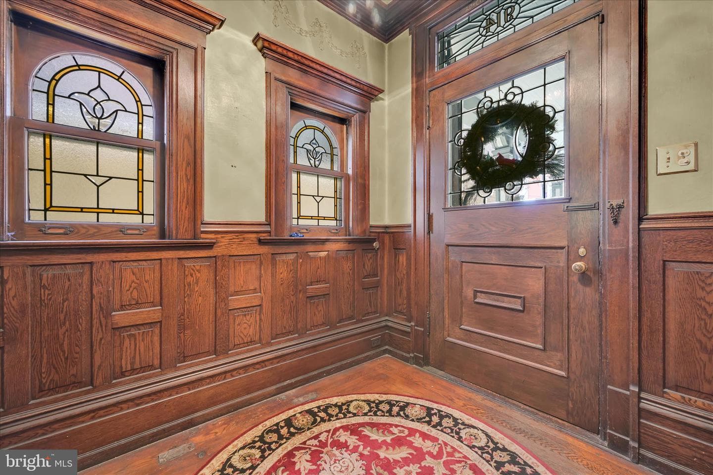 914 W Market Street photo 11