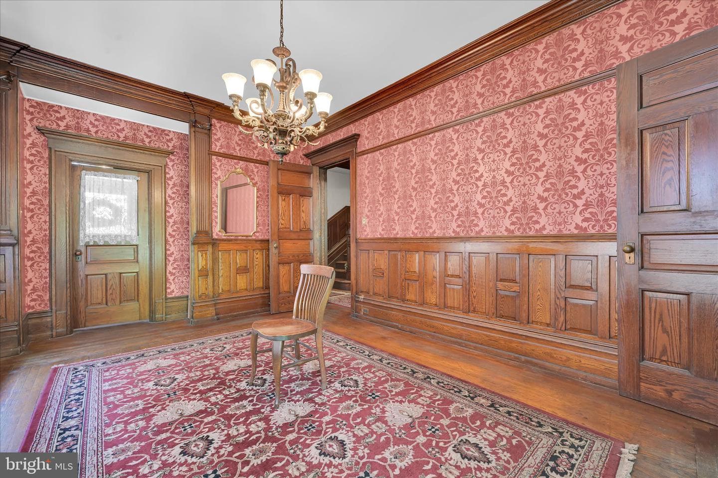 914 W Market Street photo 17