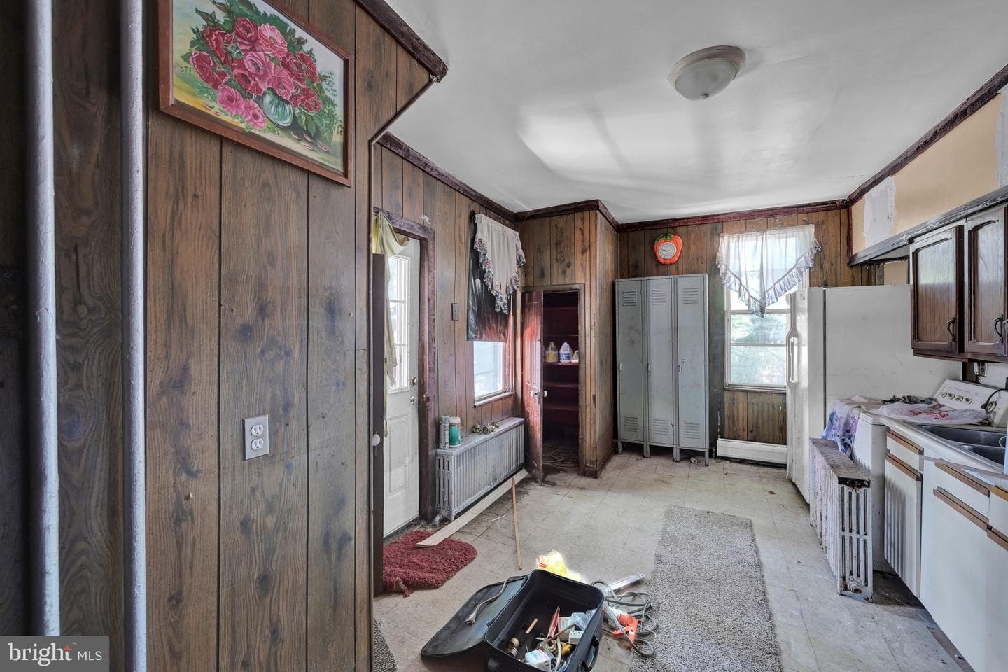 610 W Race Street photo 11