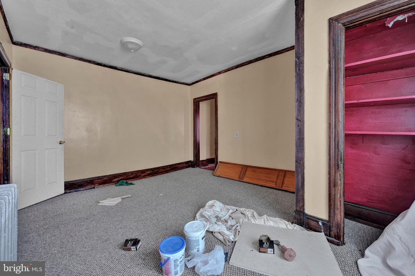 610 W Race Street photo 16