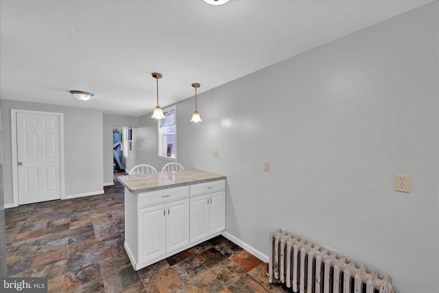 518 N Front Street photo 12