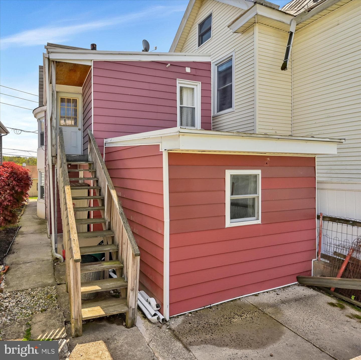 518 N Front Street photo 28