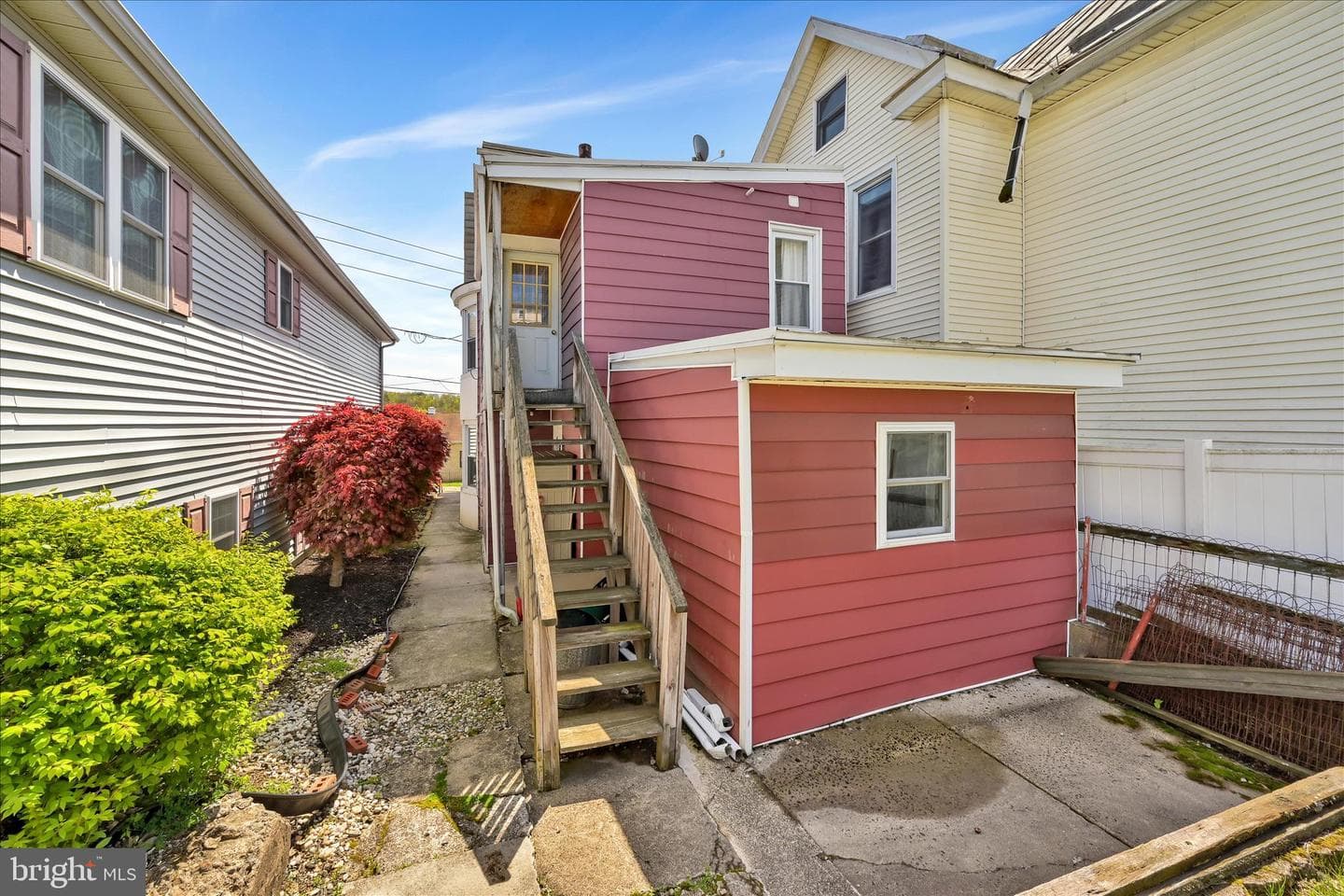 518 N Front Street photo 29