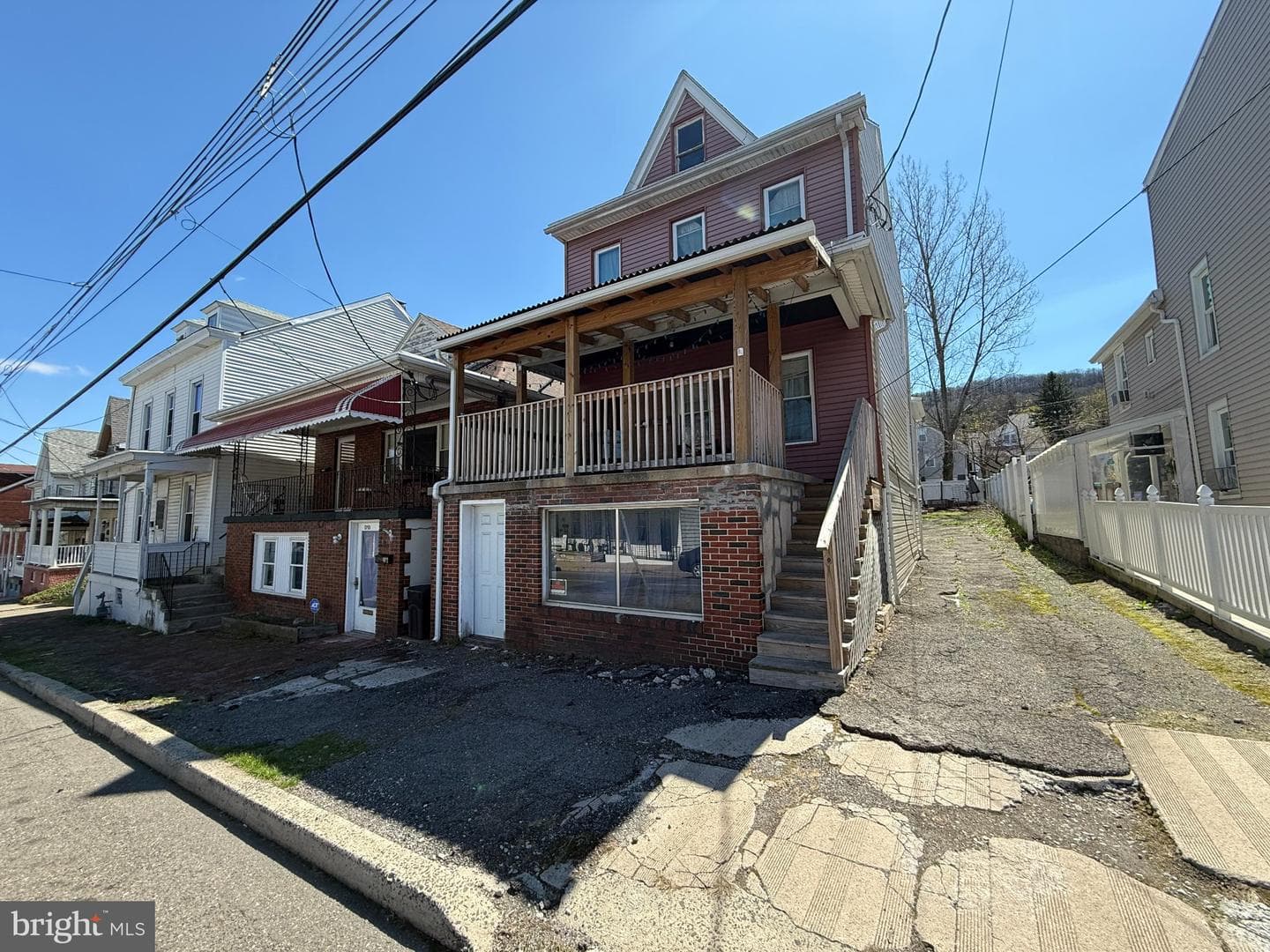 1715 -1717 W Market Street photo 40