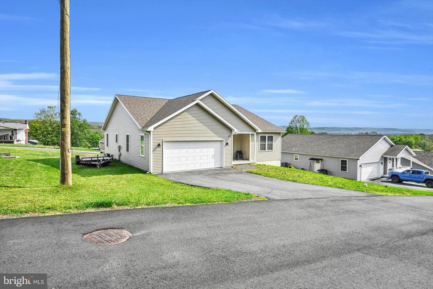 308 Oak Hill Street photo 5