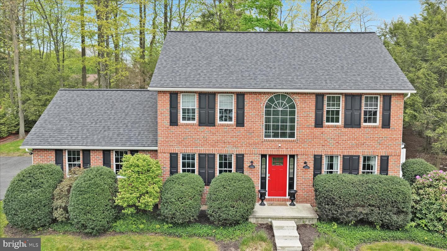 25 Tall Oaks Drive photo 6