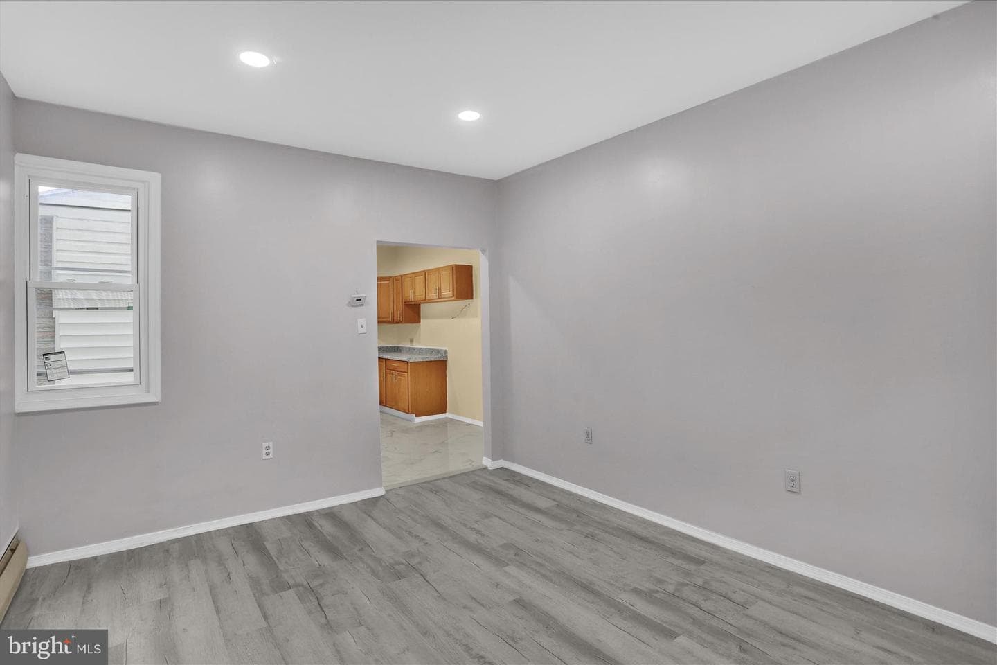 704 Laurel Boulevard photo 9