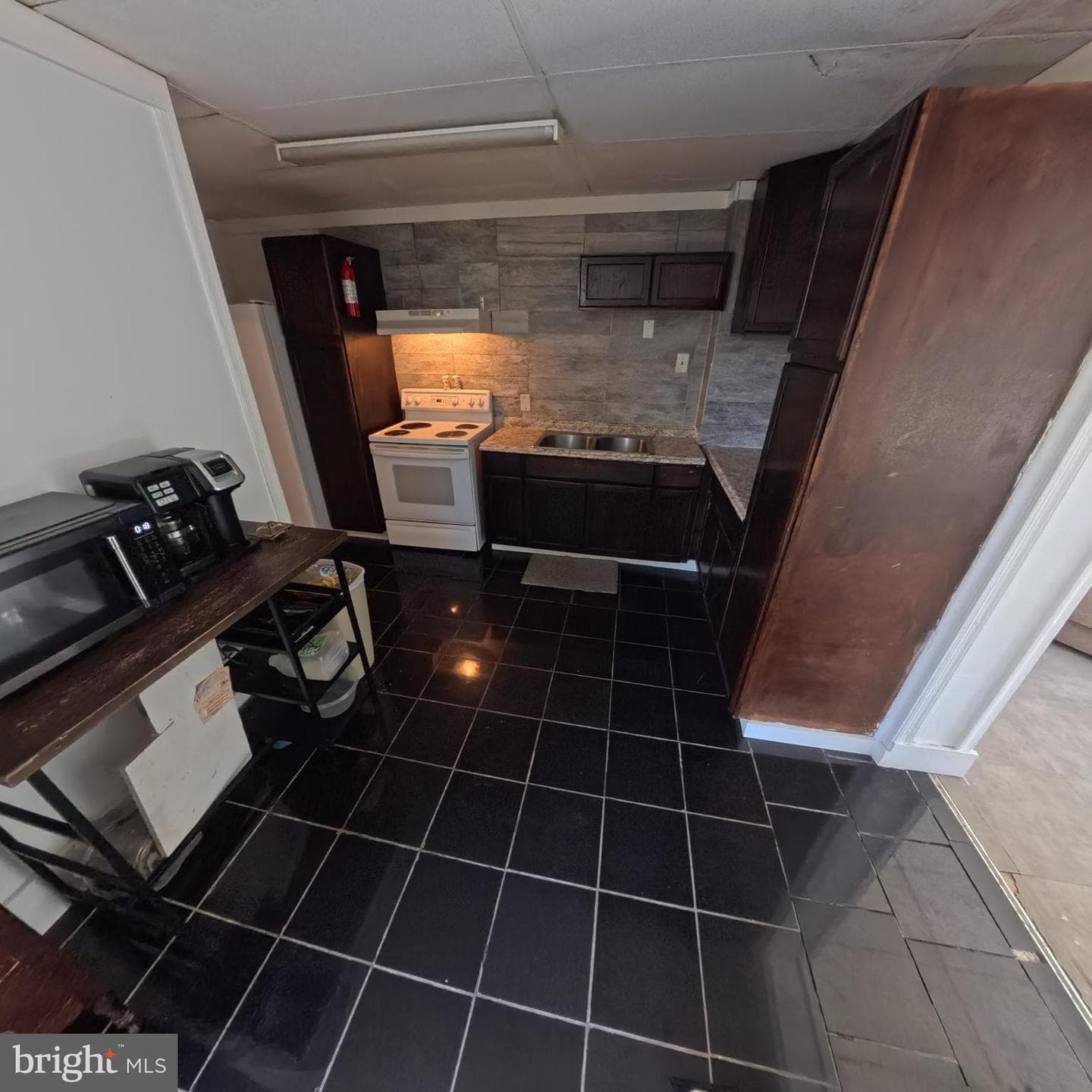 439 Morgan Avenue photo 7