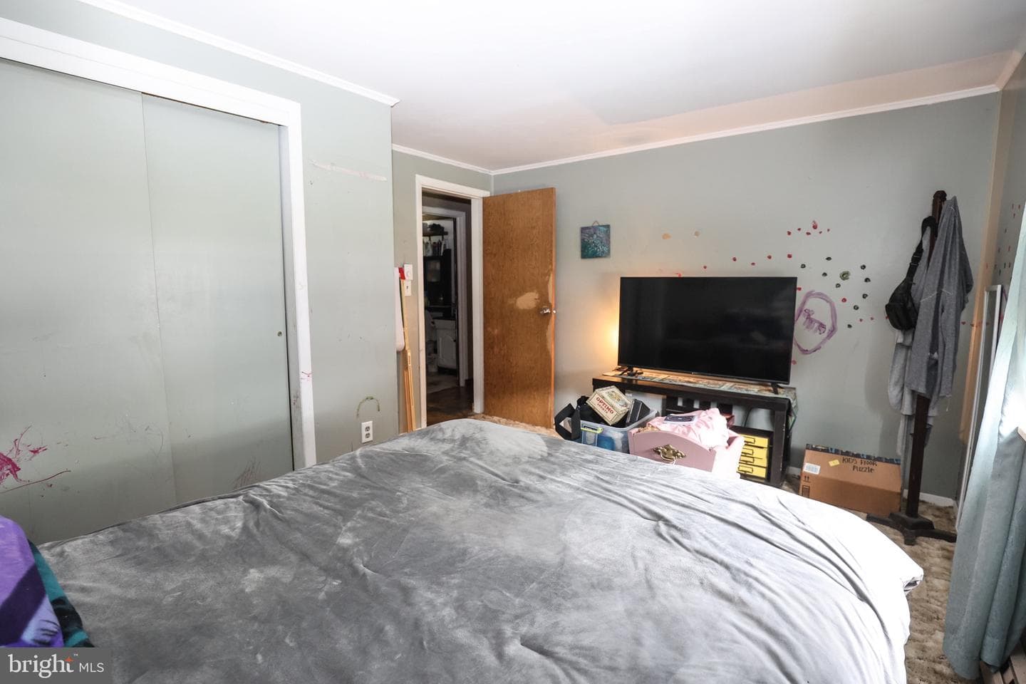 223 E Bacon Street photo 15