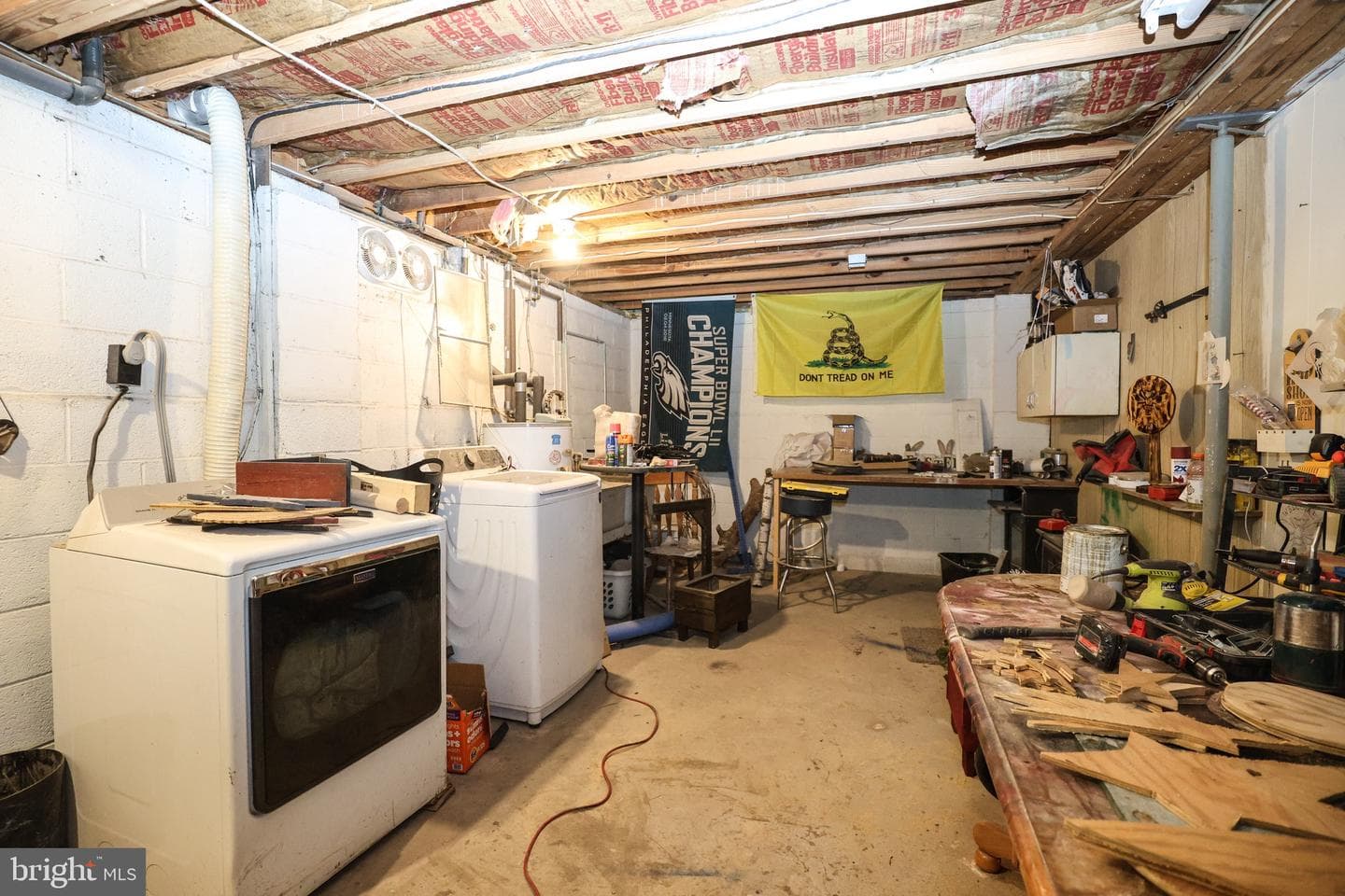 223 E Bacon Street photo 21