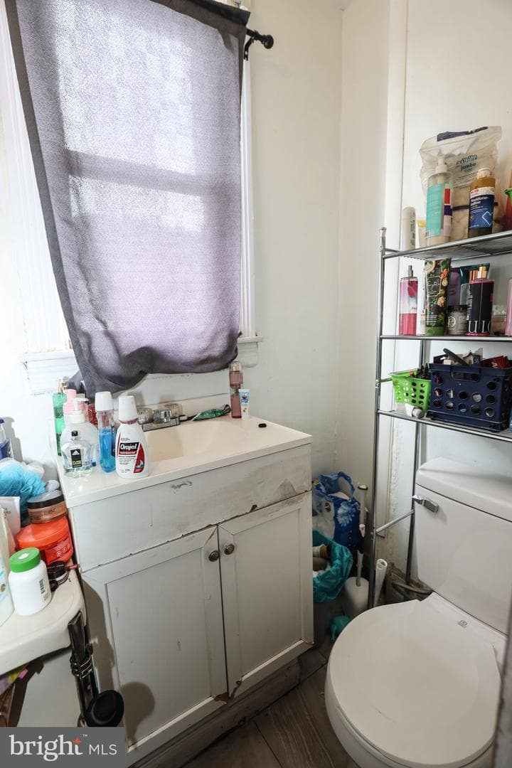 13 Lewis Street photo 9