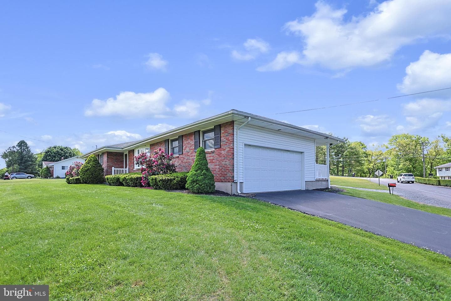 1004 Maple Street, Pottsville