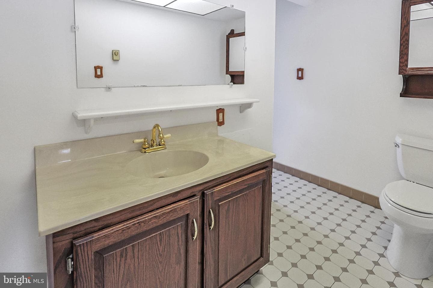 1004 Maple Street photo 23