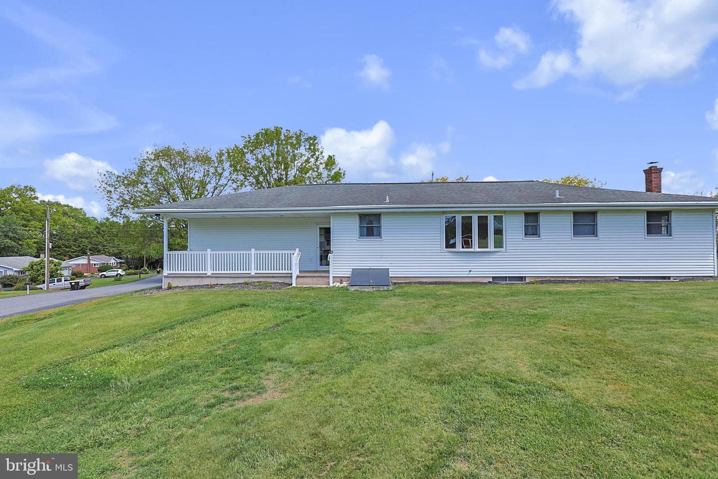 1004 Maple Street photo 45