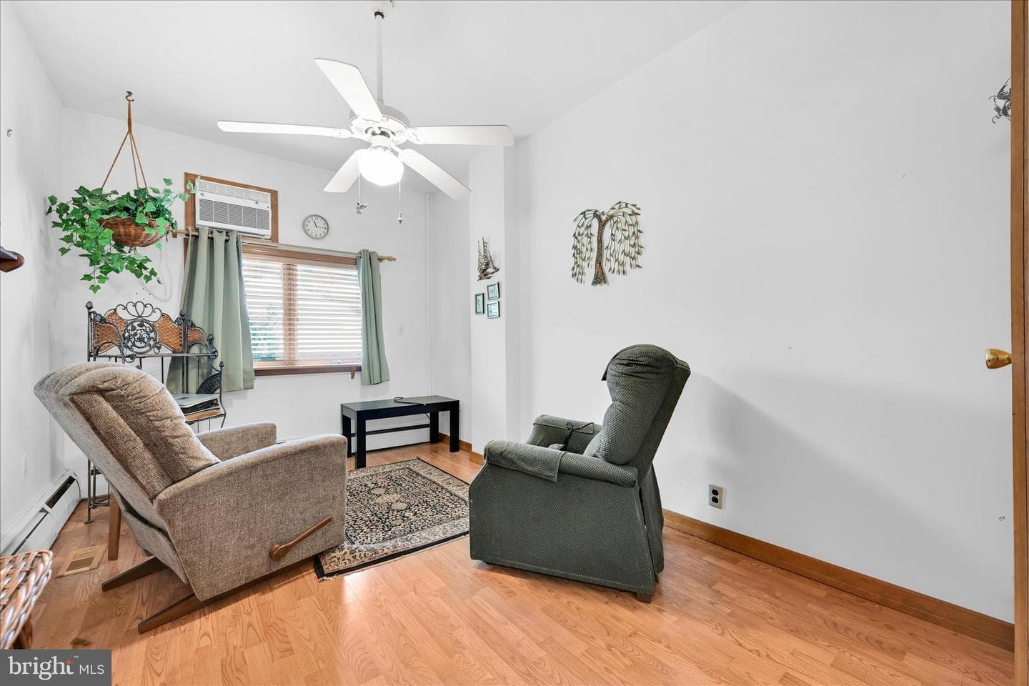 117 S Morris Street photo 15
