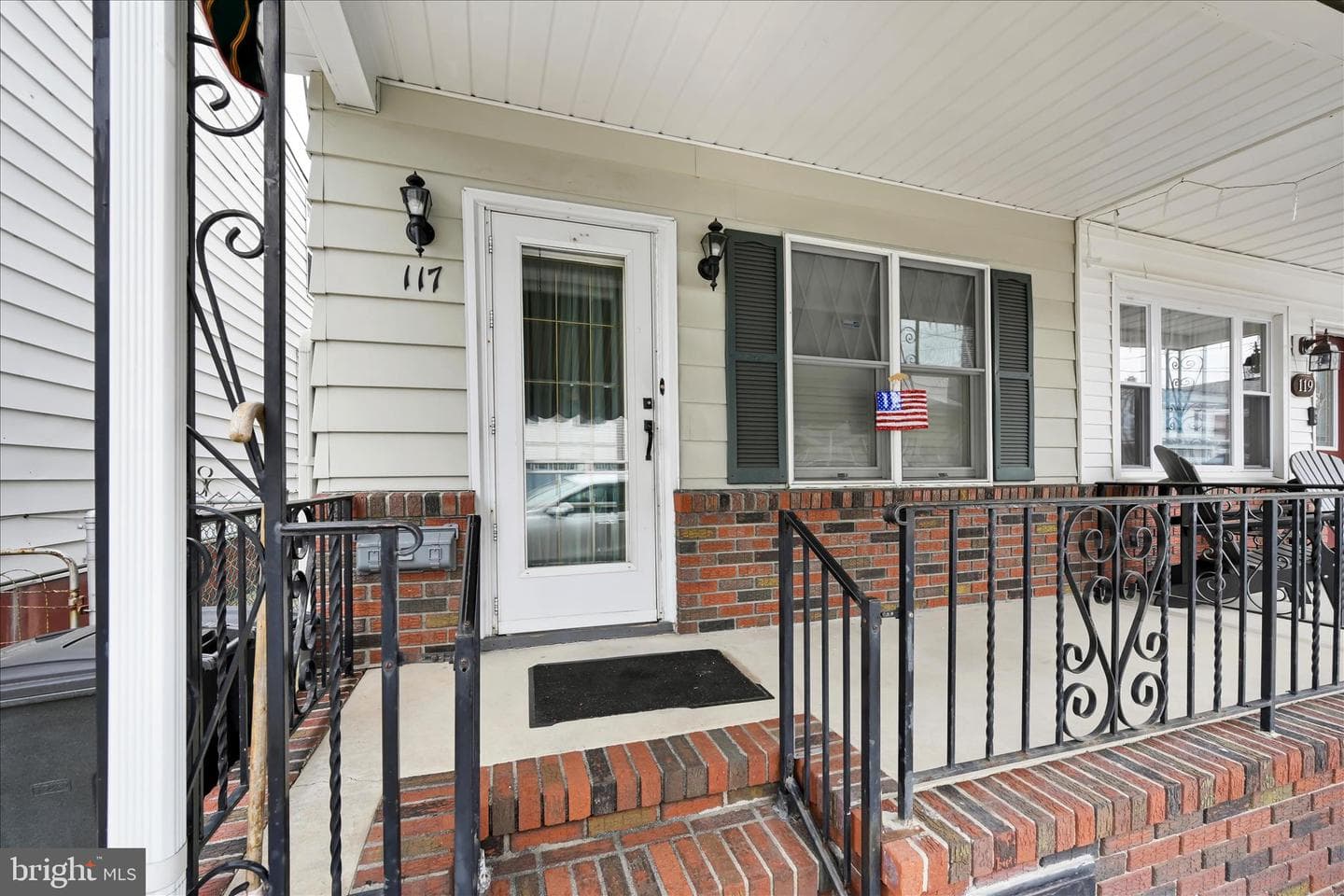 117 S Morris Street photo 6