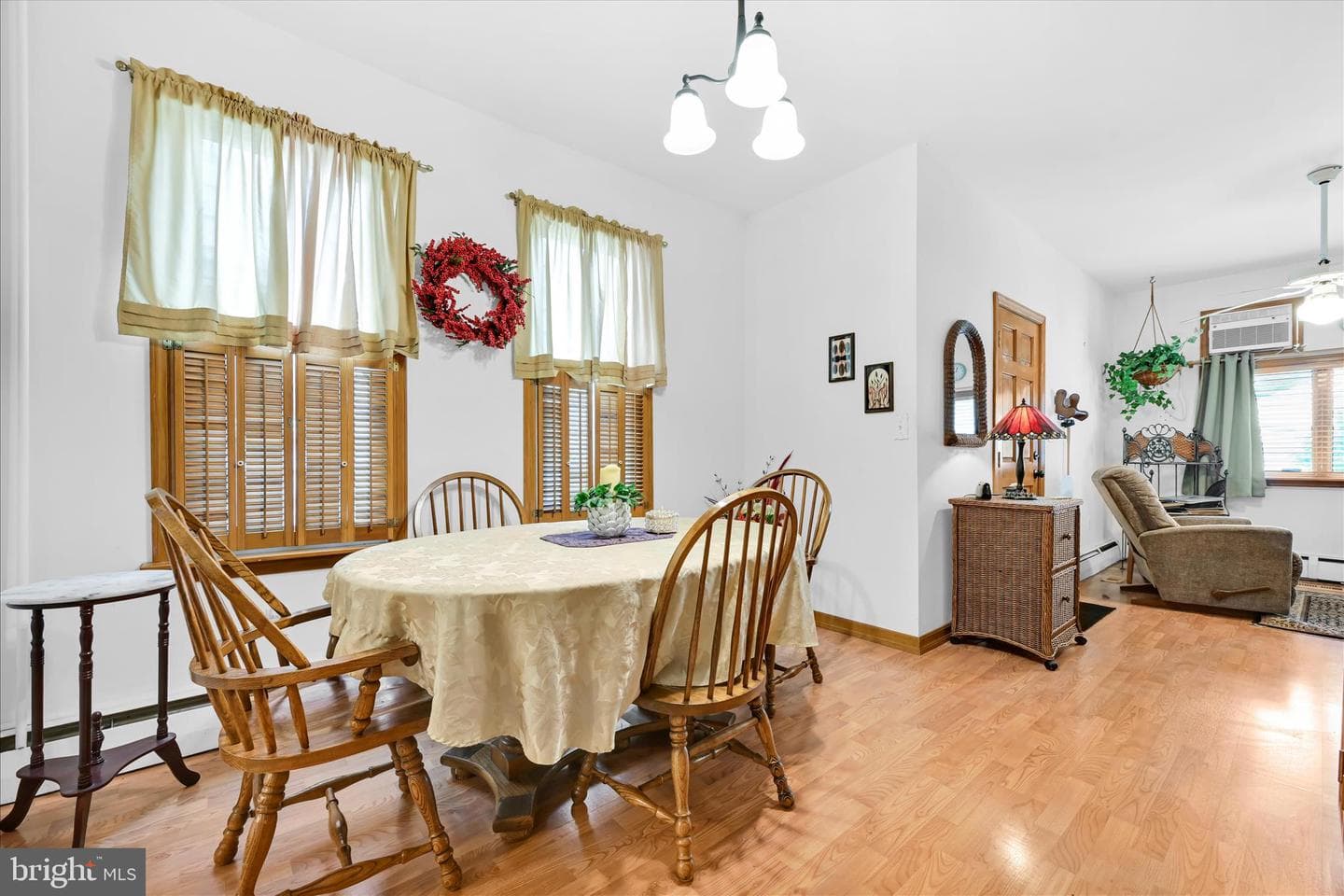 117 S Morris Street photo 9