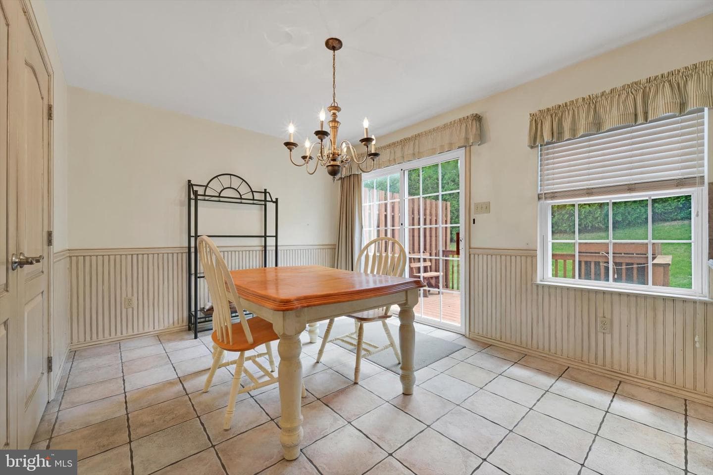 526 Lantern Green Way photo 11