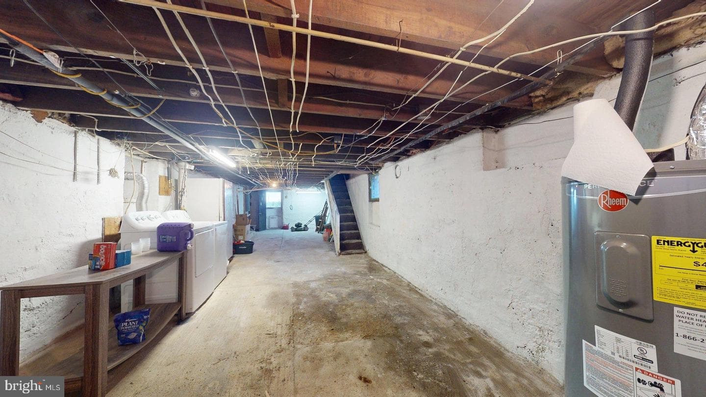 208 Indiana Avenue photo 18