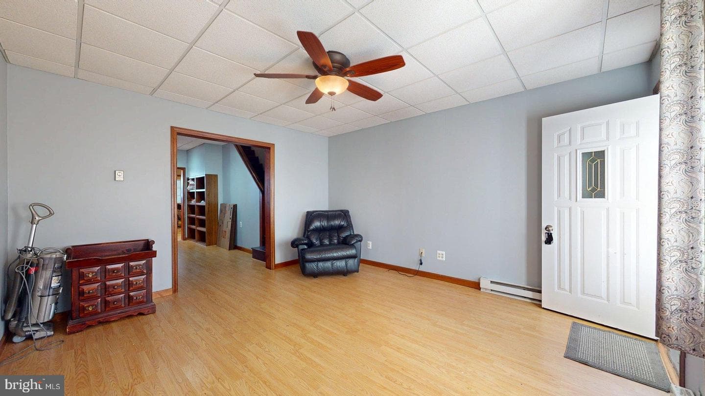208 Indiana Avenue photo 3