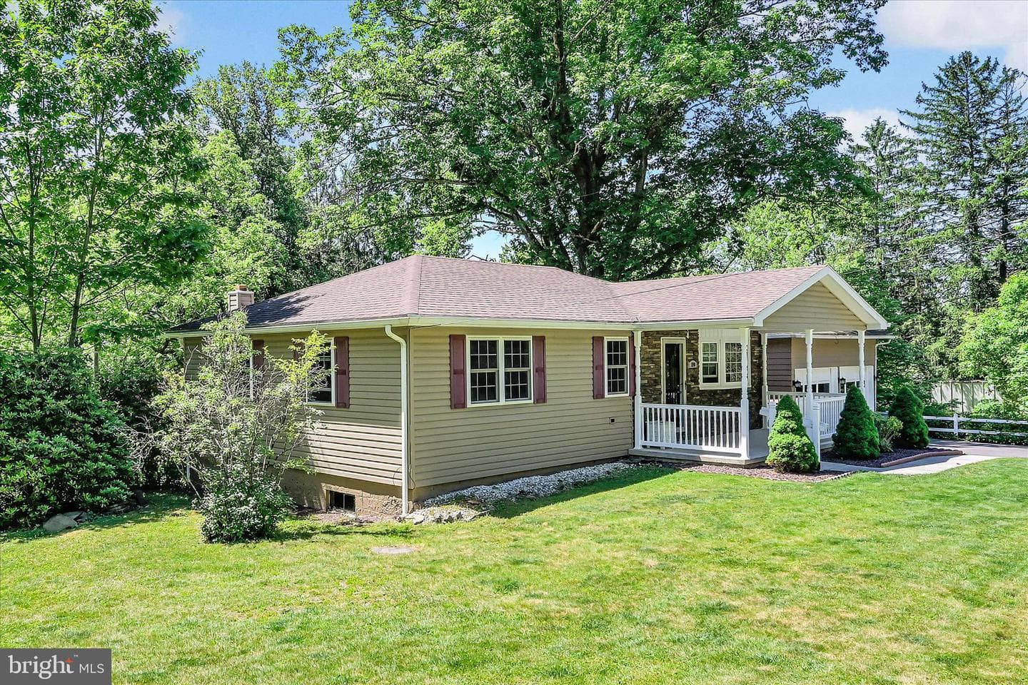 190 Brier City Road photo 7