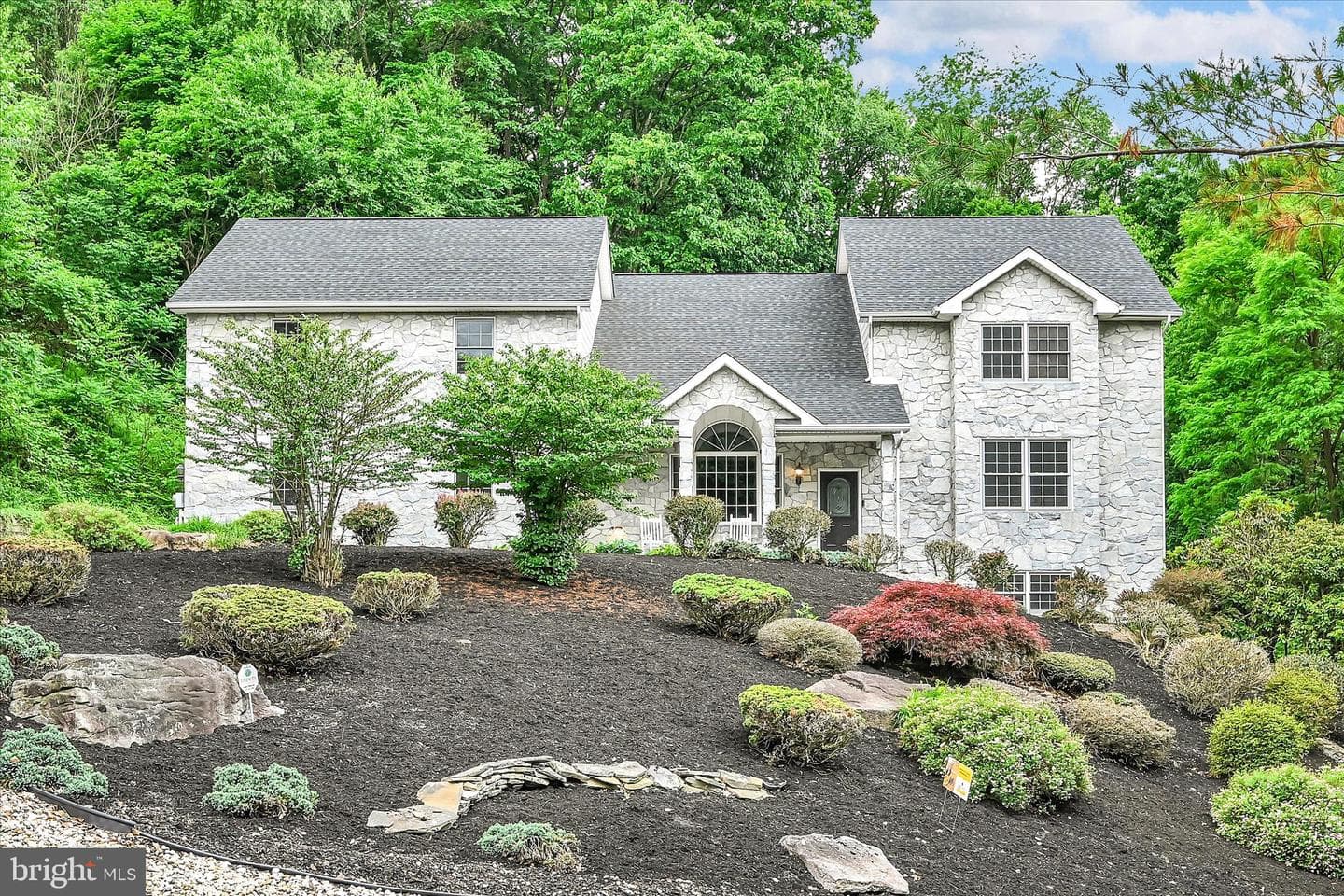 1289 Oak Terrace Lane, Pottsville