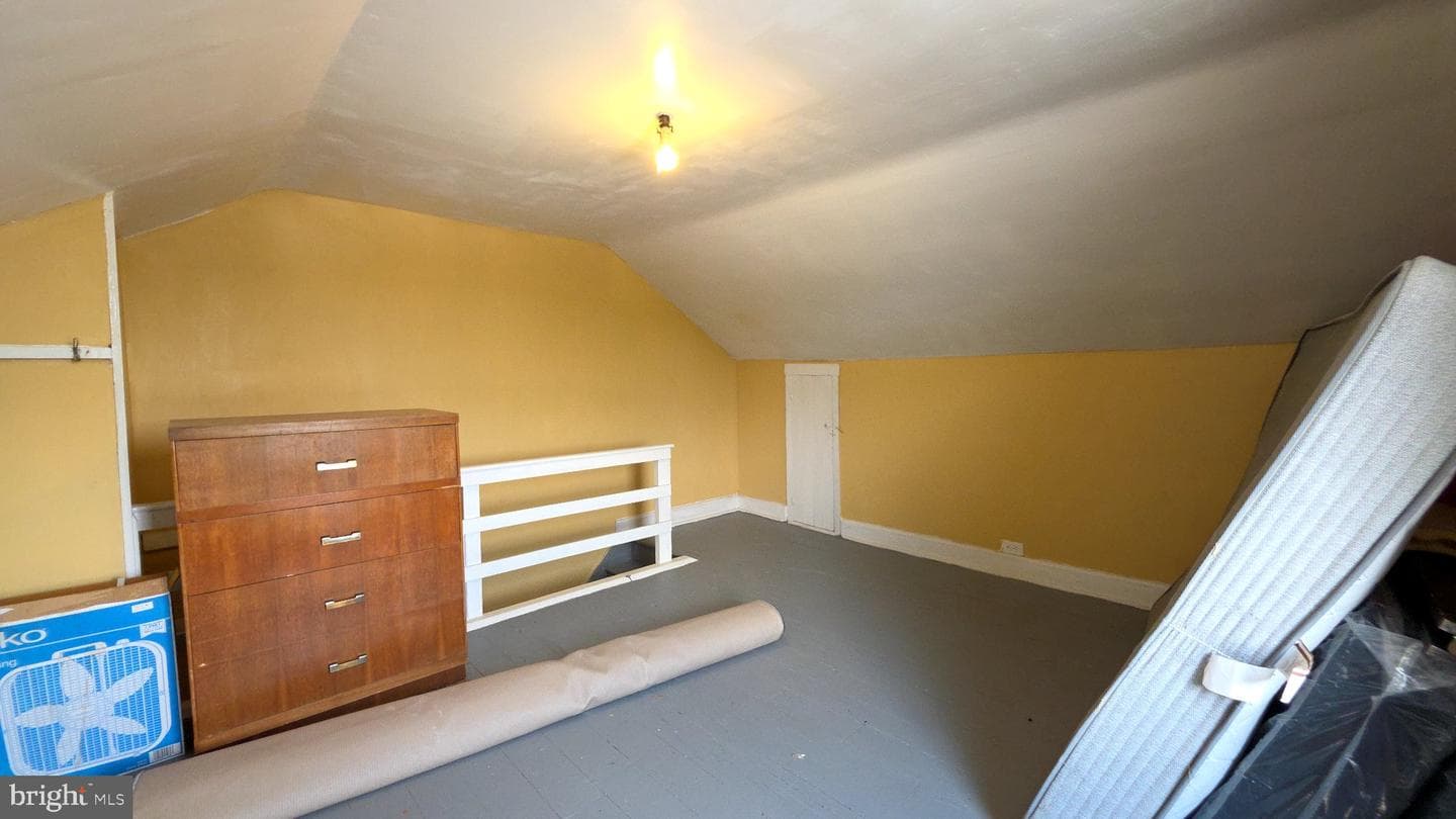 332 S Jardin photo 26