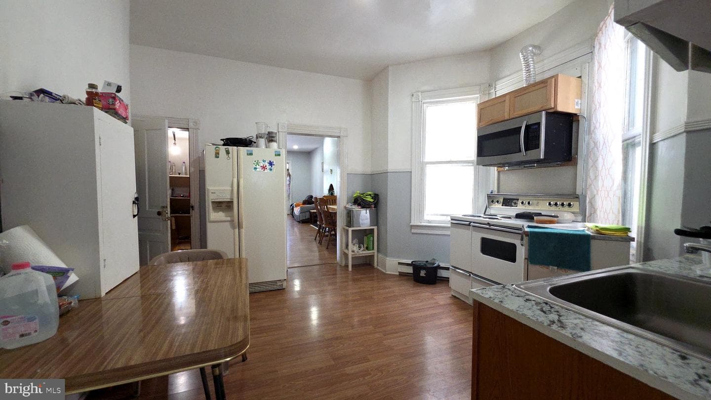 332 S Jardin photo 7