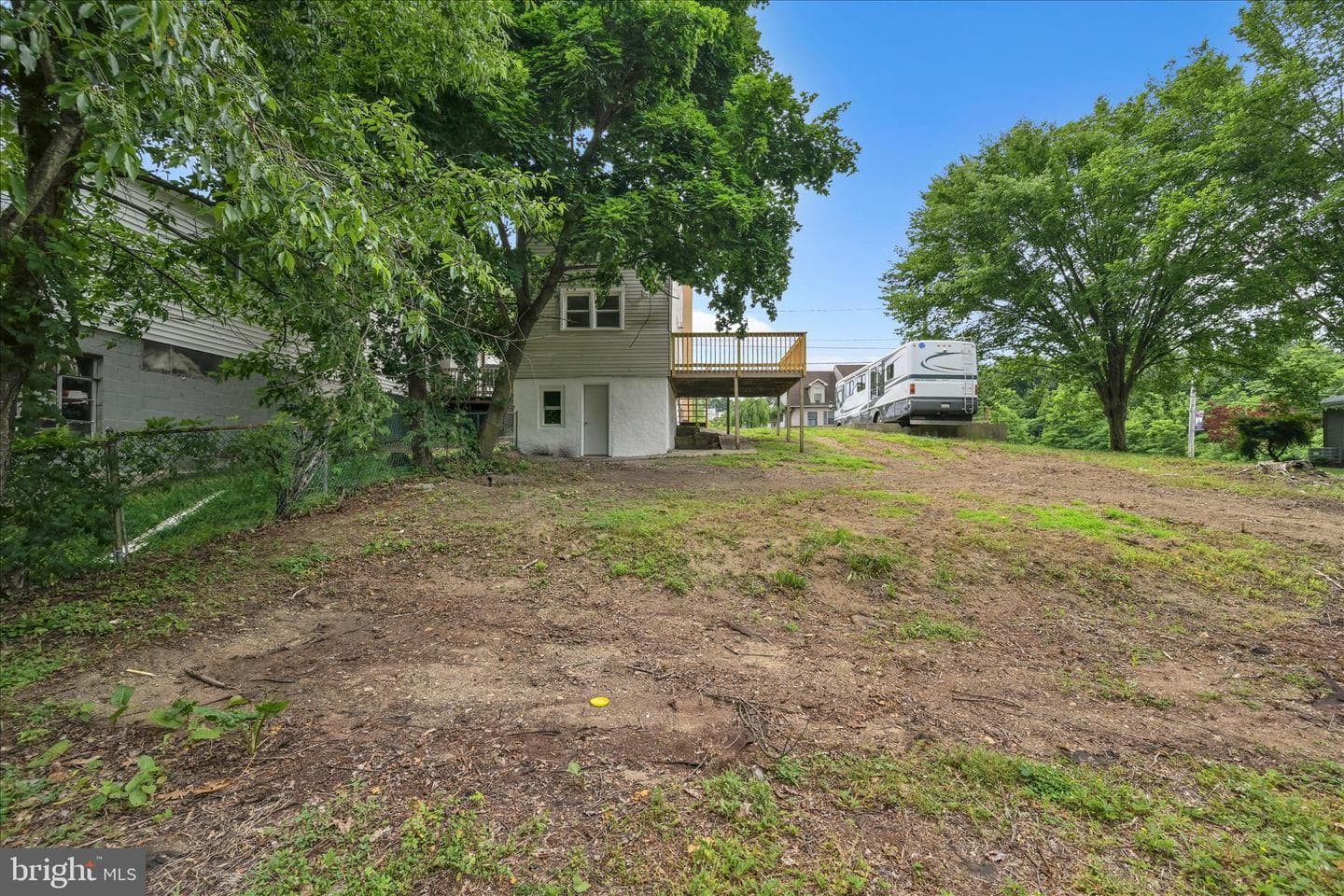 516 5th Street photo 29