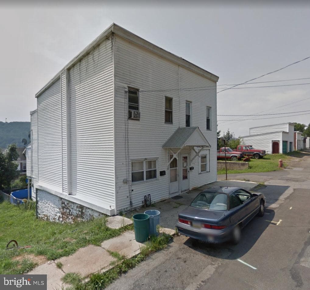 437 Morgan Ave, Pottsville