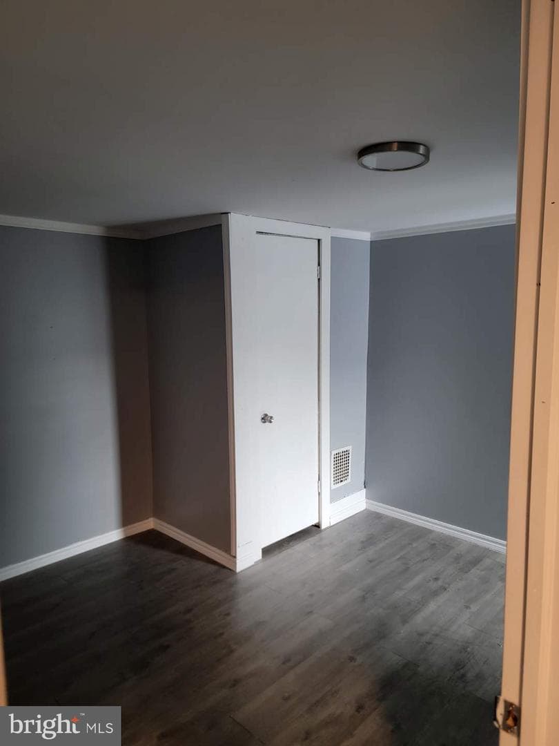 437 Morgan Ave photo 15