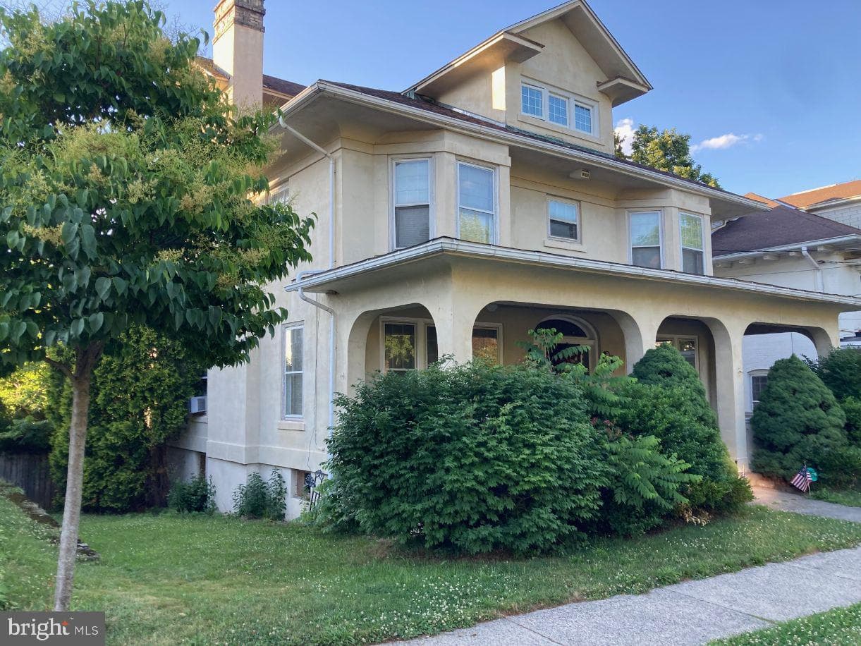 1812 Mahantongo Street, Pottsville