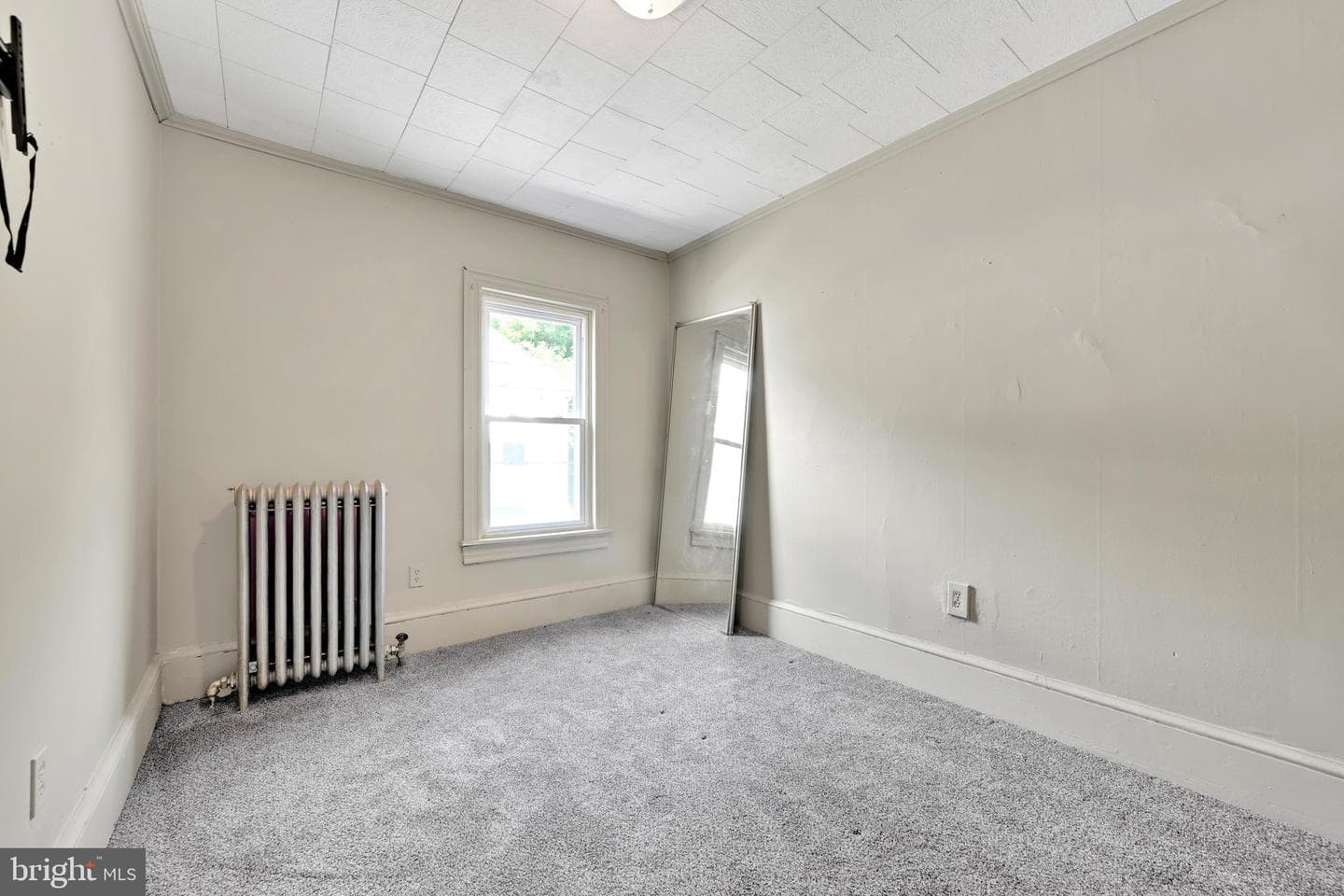 227 Wallace St photo 22
