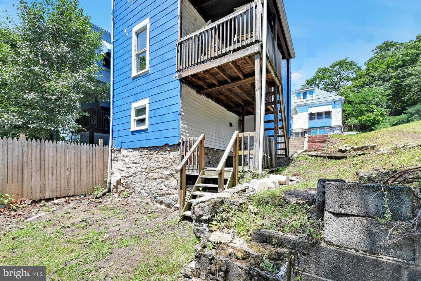 227 Wallace St photo 30