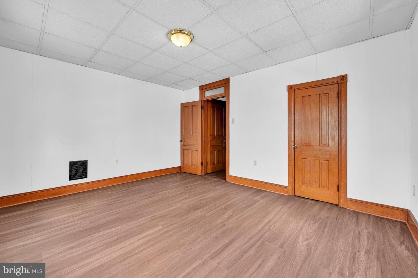 308 N 3rd Street photo 14