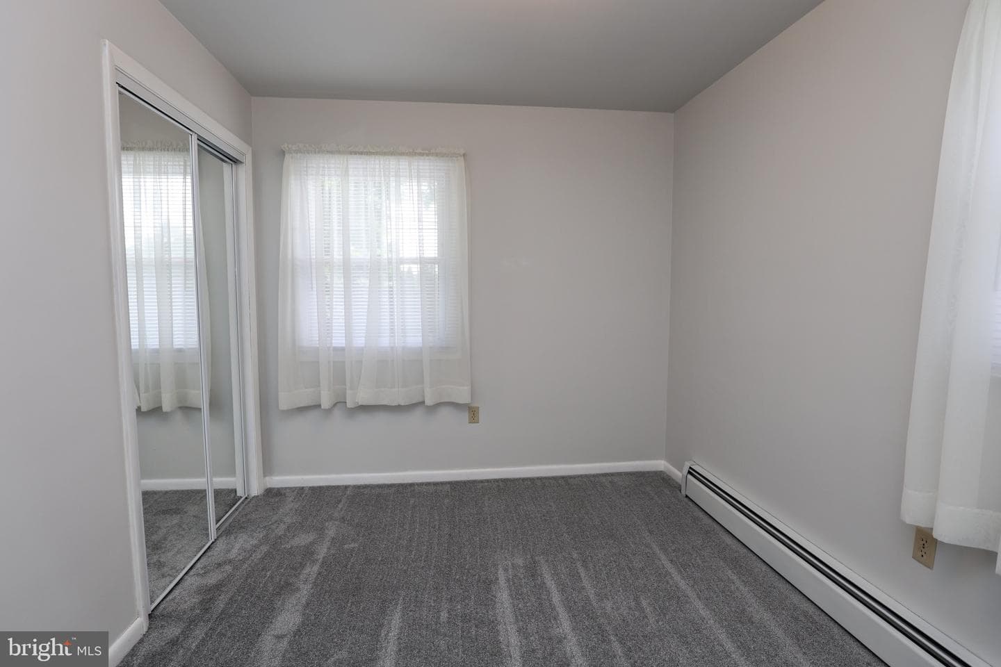 197 Llewellyn Road photo 14