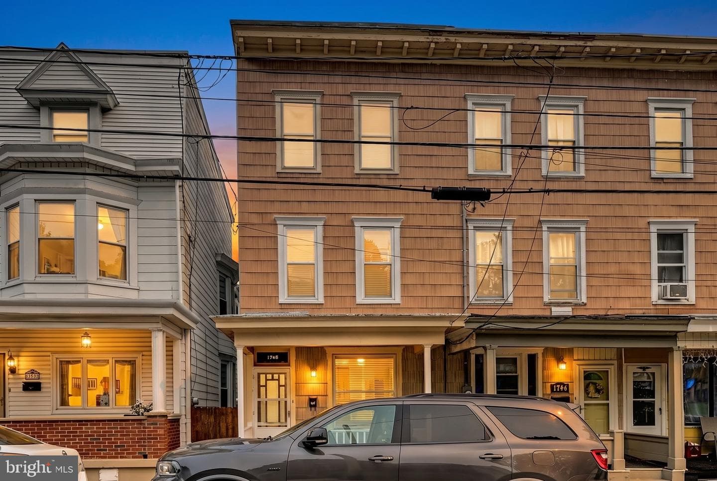 1746 W Norwegian Street photo 31