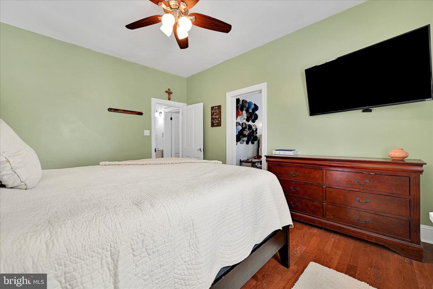 228 E Tammany Street photo 15