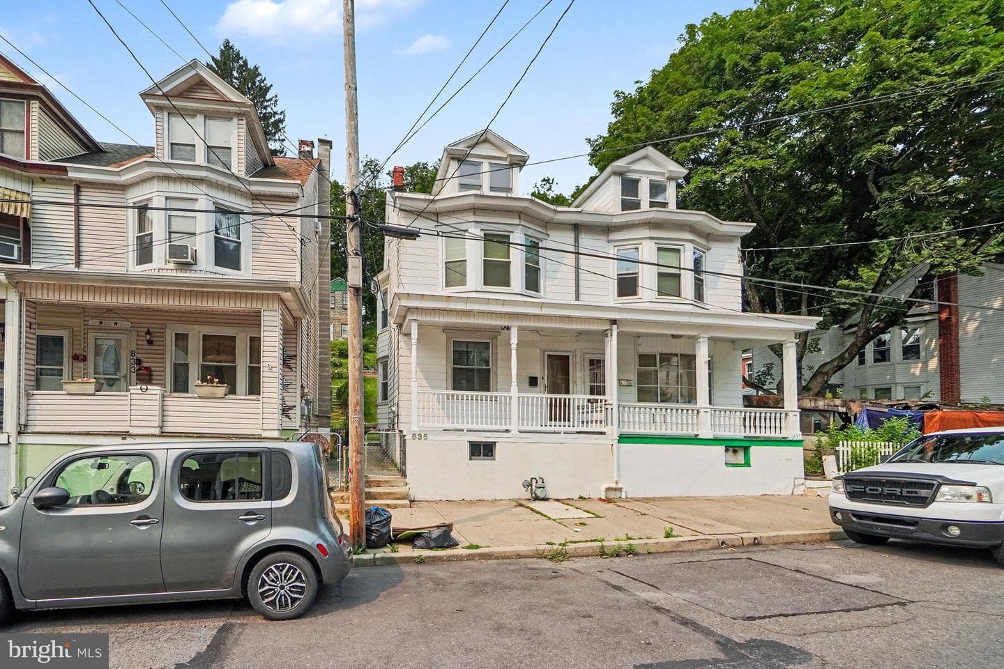 835 W Water Street photo 3