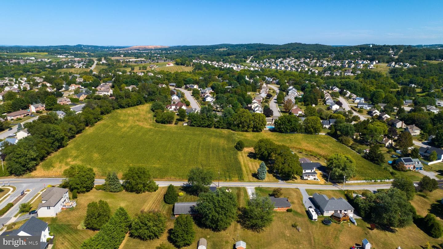Lot 5 Berkeley Model Chestnut Hill Road photo 3