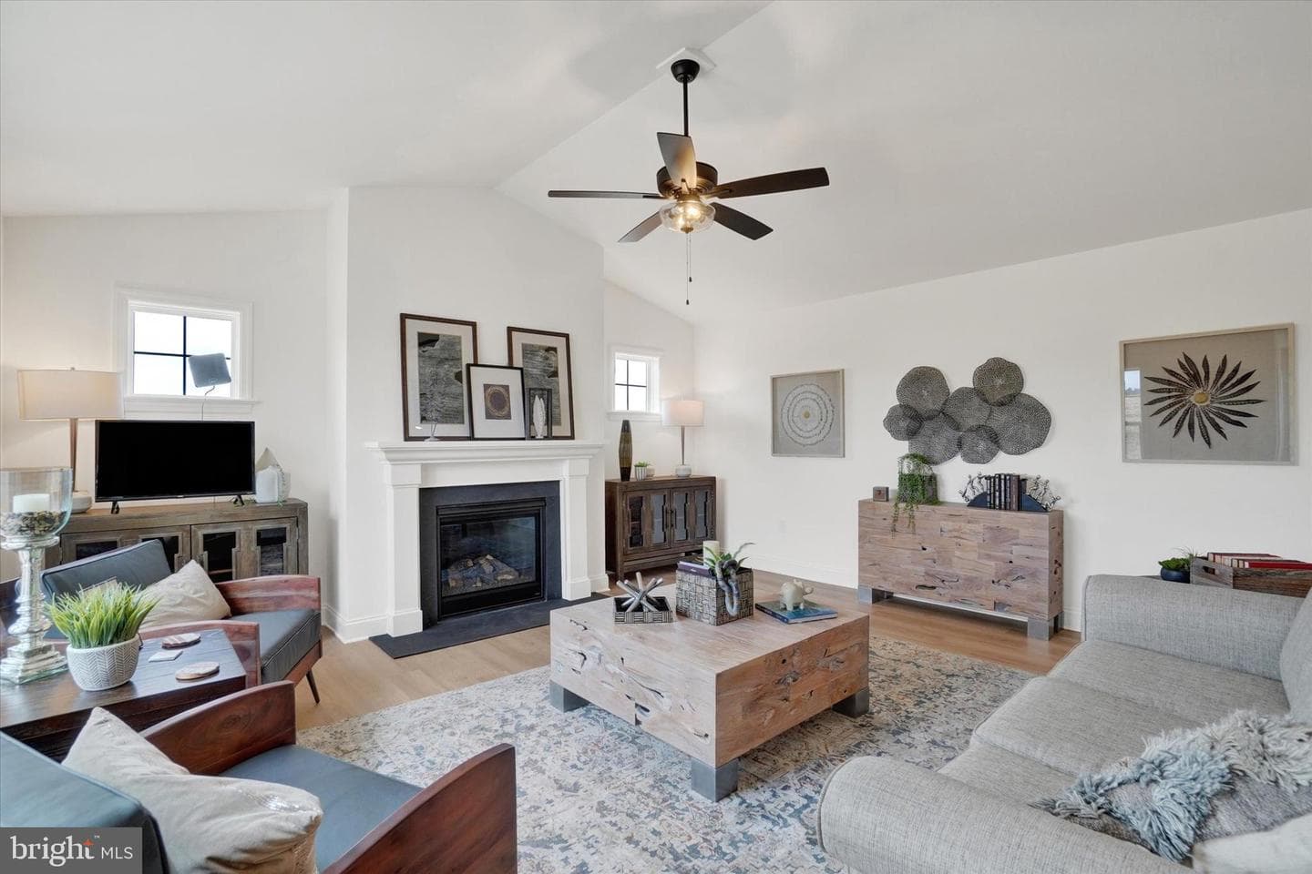 397 Lloyds Ln photo 16