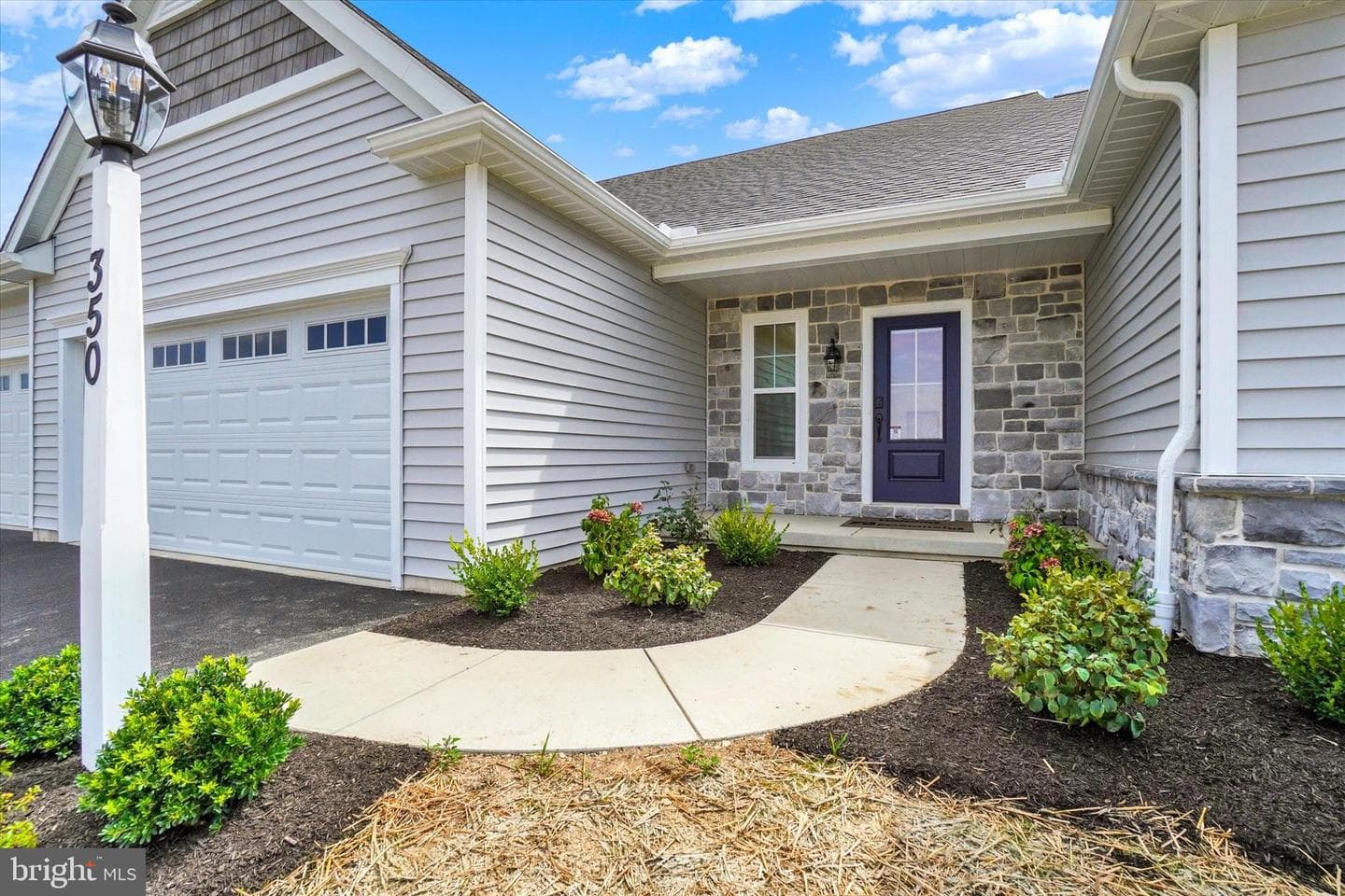 397 Lloyds Ln photo 3
