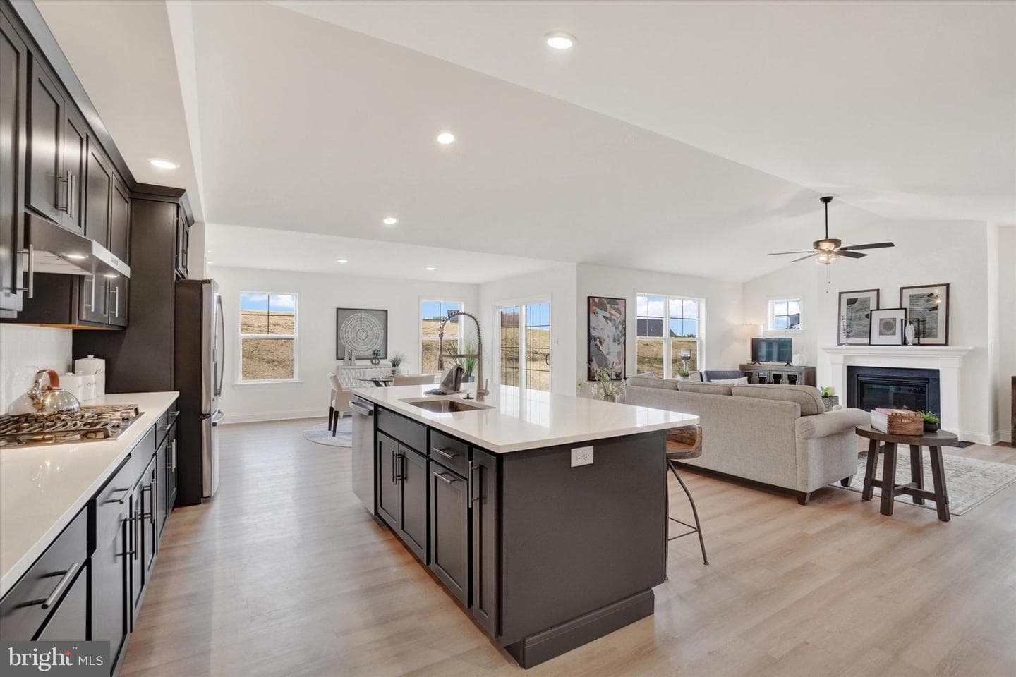 397 Lloyds Ln photo 9