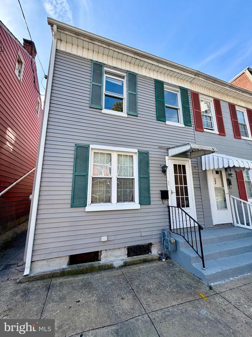 538 N Pershing Avenue, York
